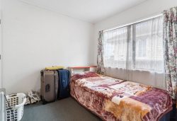 2/31 Solveig Place, Randwick Park, Manukau City, Auckland, 2105, New Zealand