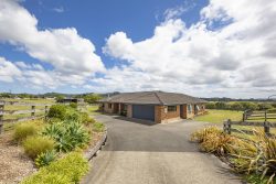 118 Cottle Road, Taupaki, Rodney, Auckland, 0782, New Zealand