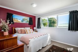 3 Kingsbridge Place, Newlands, Wellington, 6037, New Zealand