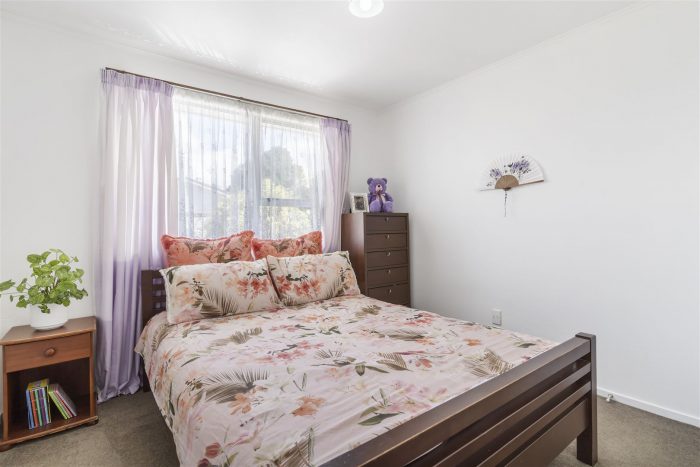 1/24 Athena Dr, Totara Vale, North Shore City, Auckland, 0629, New Zealand