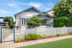 26 Carrington Parade, New Lambton NSW 2305, Australia