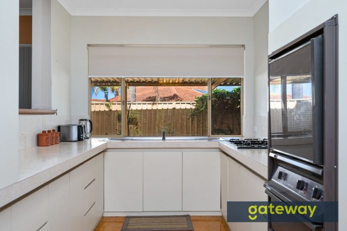 8B Coombs St, Rockingham WA 6168, Australia