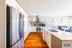 13 Vantage Pl, Boat Harbour NSW 2316, Australia