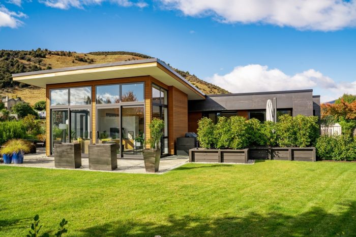 73 Rob Roy Lane, Wanaka, Otago, 9305, New Zealand