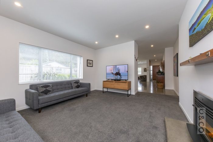 5 Mill Grove, Riverhead, Rodney, Auckland, 0820, New Zealand