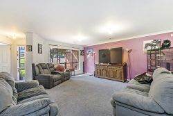 6 Mugavin Dr, Dennington VIC 3280, Australia