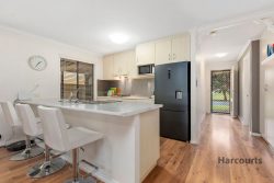 13 Chamberlain Dr, Christie Downs SA 5164, Australia