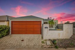 22 Coree Ln, Ellenbrook WA 6069, Australia