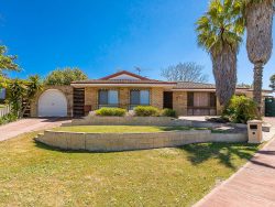 16 Cormorant Ct, Heathridge WA 6027, Australia