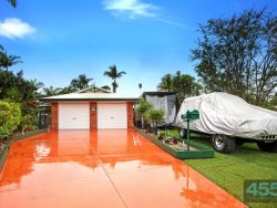 17 Cottonwood Ct, Landsborough QLD 4550, Australia