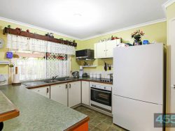 17 Cottonwood Ct, Landsborough QLD 4550, Australia