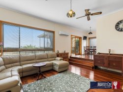 57 Dalley St, Bonnells Bay NSW 2264, Australia