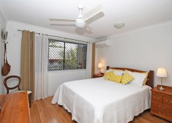 22 Annette St, Dundowran Beach QLD 4655, Australia