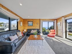 82 Beacon Hill Road, Strathmore Park, Wellington, 6022, New Zealand