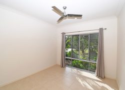 33 Ocean Park Dr, Dundowran Beach QLD 4655, Australia