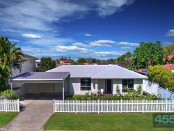 22 Verdon St, Golden Beach QLD 4551, Australia