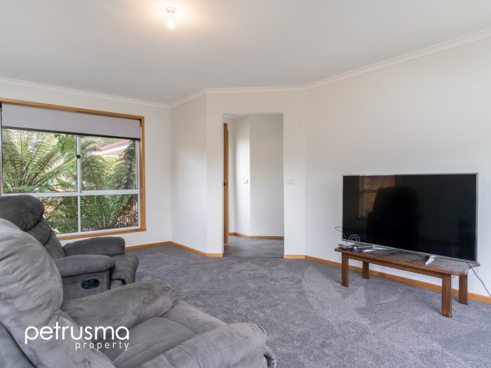 106 Branscombe Rd, Claremont TAS 7011, Australia