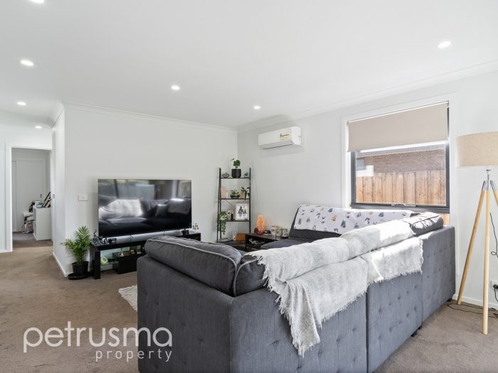 2/263 Back River Rd, New Norfolk TAS 7140, Australia