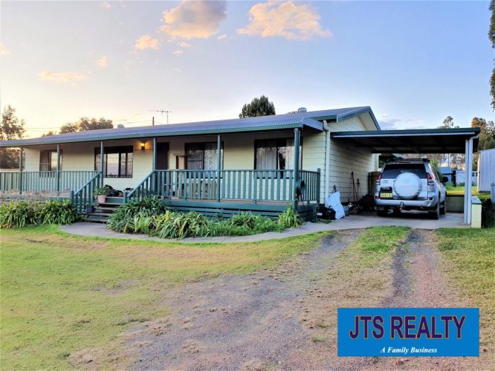 20 Duke St, Gundy NSW 2337, Australia