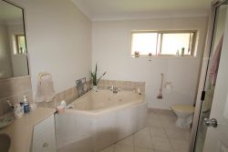 431 Granite Belt Dr, Thulimbah QLD 4376, Australia