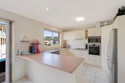 37 Bournda Cct, Tura Beach NSW 2548, Australia