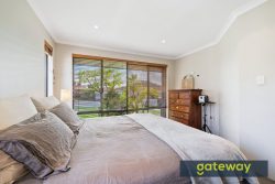 4 Judges Ct, Huntingdale WA 6110, Australia