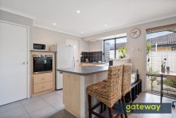 4 Judges Ct, Huntingdale WA 6110, Australia