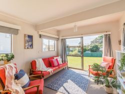 27 Koromiko Street, Otaki Beach, Kapiti Coast, Wellington, 5512, New Zealand