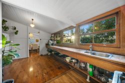 46 Glen St, Kelvin Grove QLD 4059, Australia