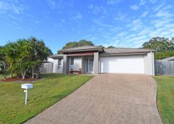 9 Zac Ct, Urraween QLD 4655, Australia