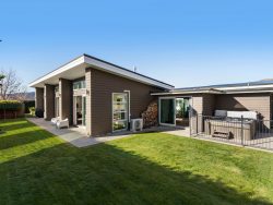 44 Kelliher Drive, Wanaka, Otago, 9305, New Zealand