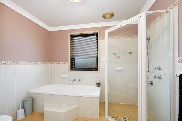 40 Louisiana Rd, Hamlyn Terrace NSW 2259, Australia