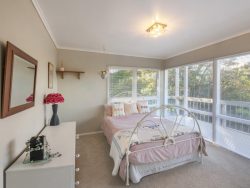 14 Tensing Place, Khandallah, Wellington, 6035, New Zealand