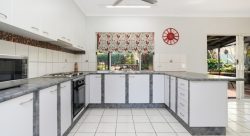 5 Lulworth Ct, Gray NT 0830, Australia