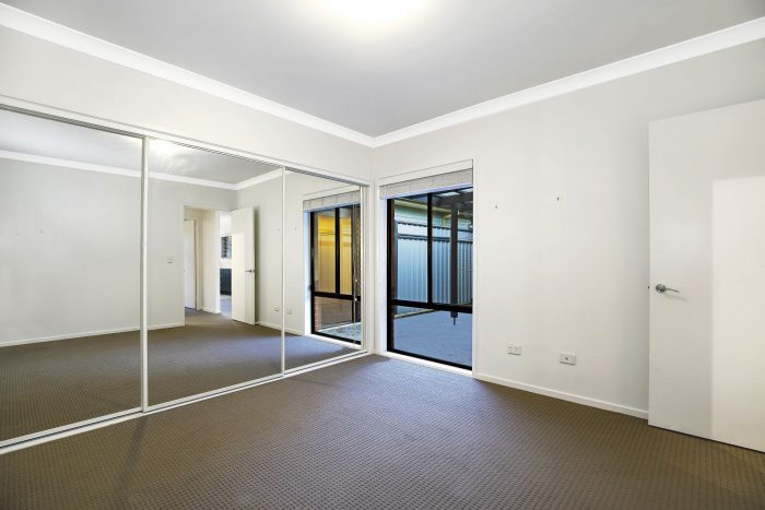 8/81-83 Ocean Beach Rd, Woy Woy NSW 2256, Australia