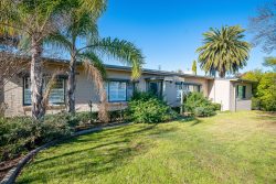 518 Nagle Rd, Lavington NSW 2641, Australia