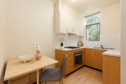 8/14 Smith St, Thornbury VIC 3071, Australia