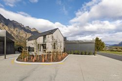 1 Escalator Avenue, Jacks Point, Queenstown-Lakes, Otago, 9300, New Zealand