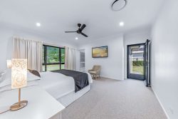 13 Ripplecreek Way, Cannon Valley QLD 4800, Australia