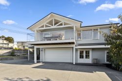 7 Alexander Road, Algies Bay, Rodney, Auckland, 0920, New Zealand