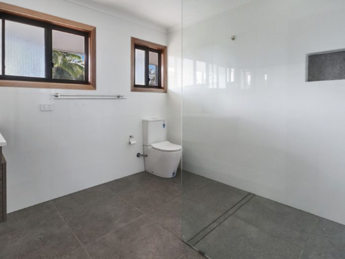 40 Tatiara St, Dalmeny NSW 2546, Australia