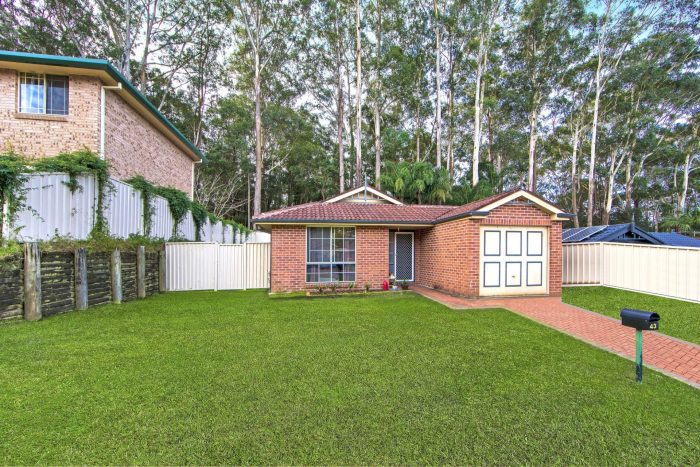 43 Tonkiss St, Tuggerah NSW 2259, Australia