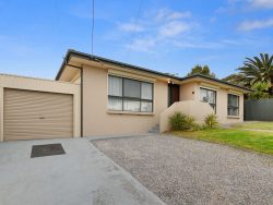 6 Bounty St, Moana SA 5169, Australia