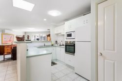 33 Cutts St, Margate QLD 4019, Australia