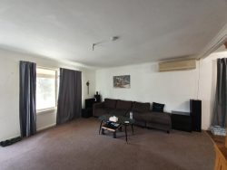 4 Dangar Pl, Muswellbrook NSW 2333, Australia