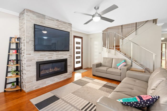 11 Grasmere Way, Warners Bay NSW 2282, Australia
