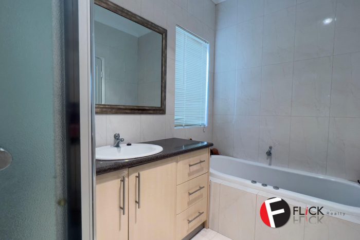 20 Melbourne Loop, Clarkson WA 6030, Australia