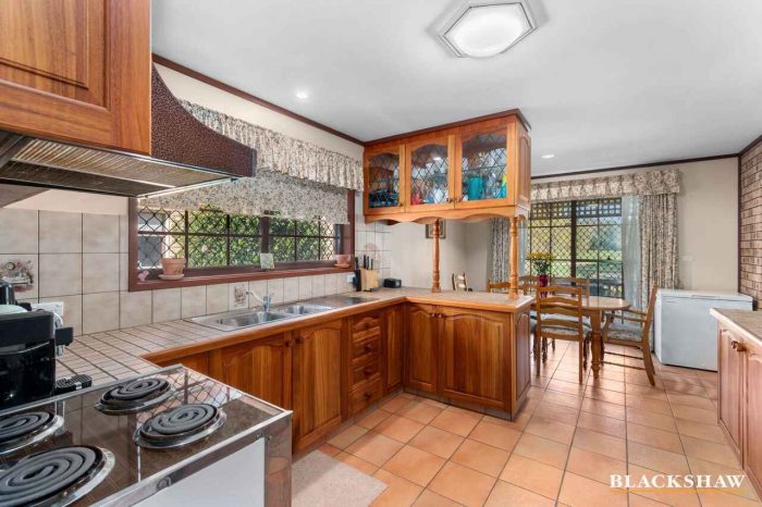 4 Golf Links Dr, Batemans Bay NSW 2536, Australia