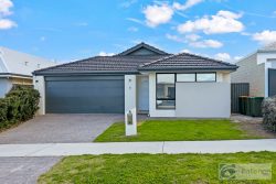 5 Ligula St, Jindalee WA 6036, Australia