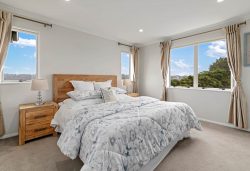 75 Mackay Drive, Greenhithe, North Shore City, Auckland, 0632, New Zealand